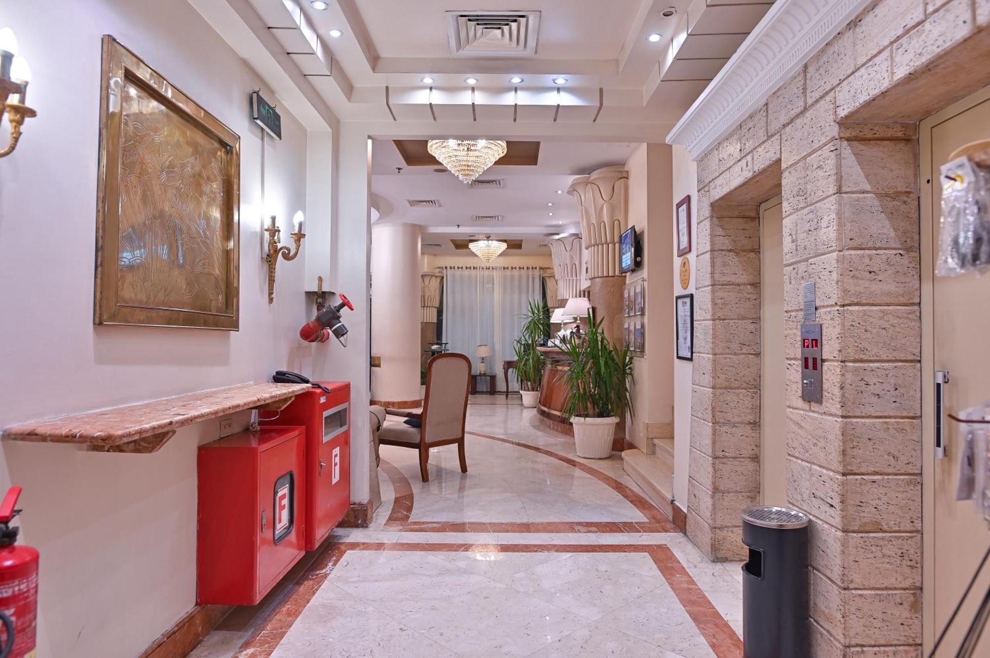 Swiss Inn Nile Hotel Giza Exterior photo